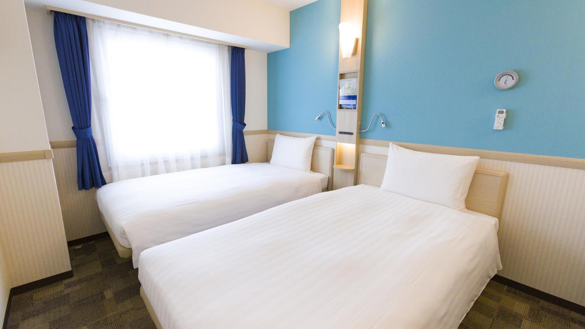 Toyoko Inn Kashiwa-Eki Higashi-Guchi الغرفة الصورة